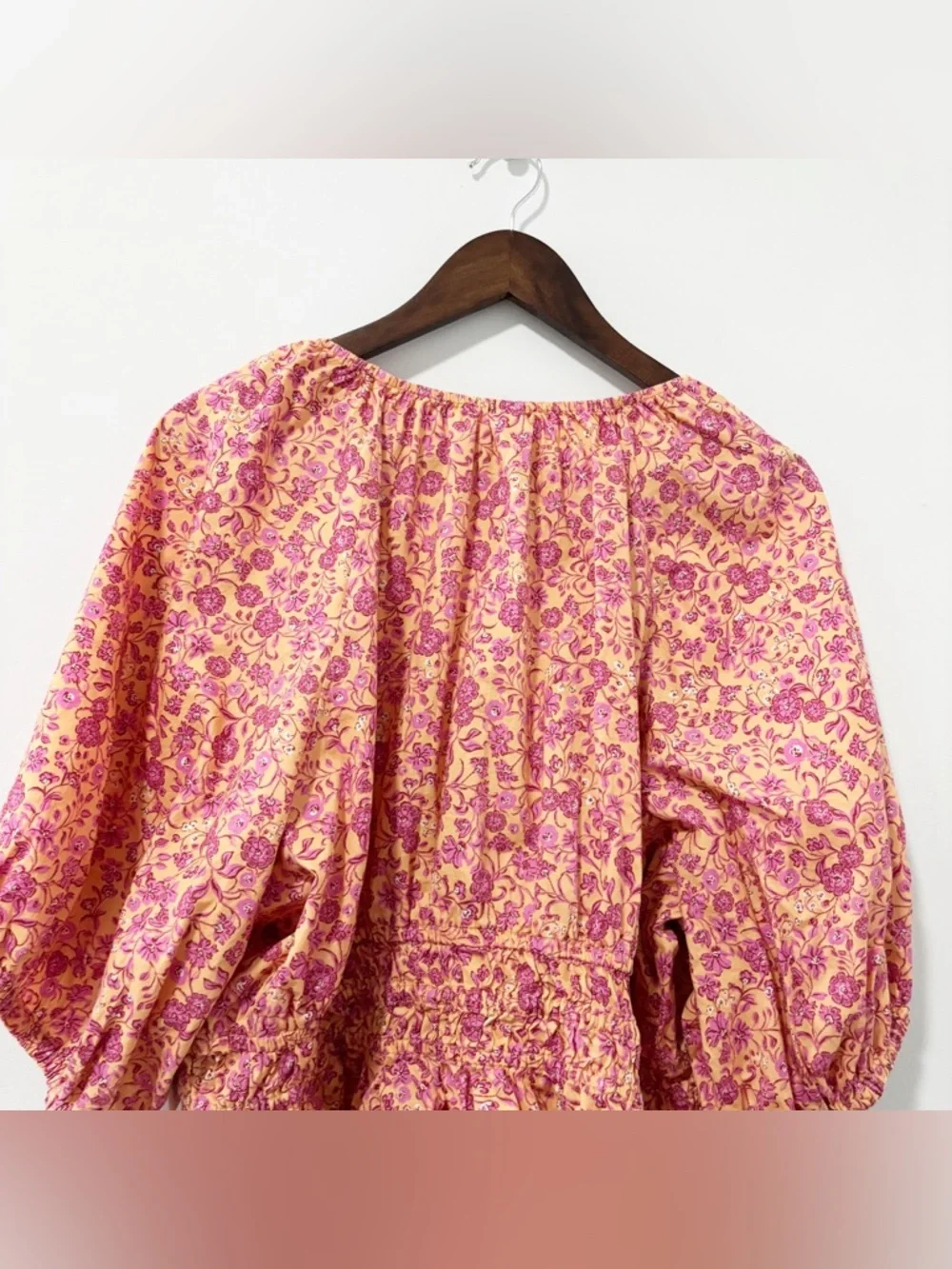 Old Navy Floral Puff-Sleeve Peplum Blouse Womens 2X‎ V-neck Smocked Cottagecore